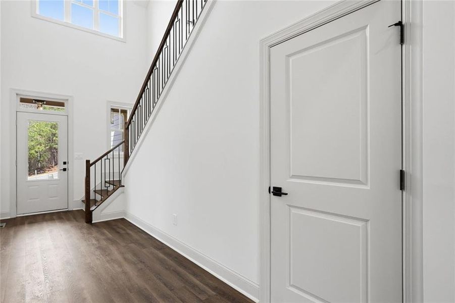 Spacious, unfurnished interior of a new home in , Dawsonville (Image 26).