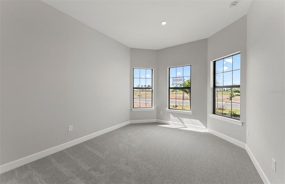 Spacious, unfurnished interior of a new home in Del Webb Catalina, Lakewood Ranch (Image 29).