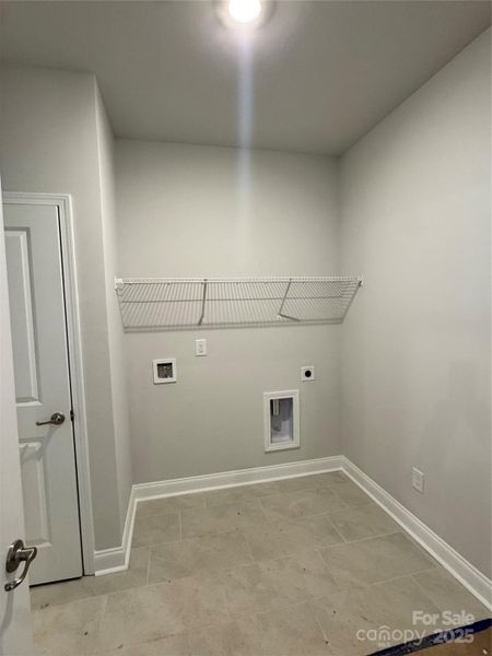 Spacious, unfurnished interior of a new home in Lauren Pines, York (Image 15).