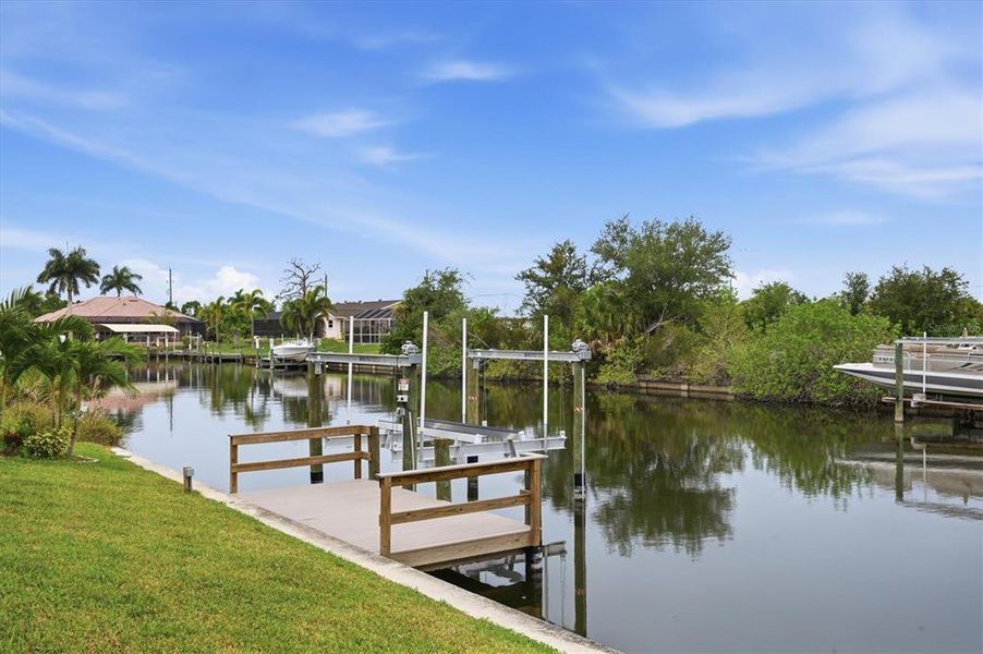 Community amenities in , Port Charlotte (Image 28). Community amenities in , Port Charlotte (Image 28).