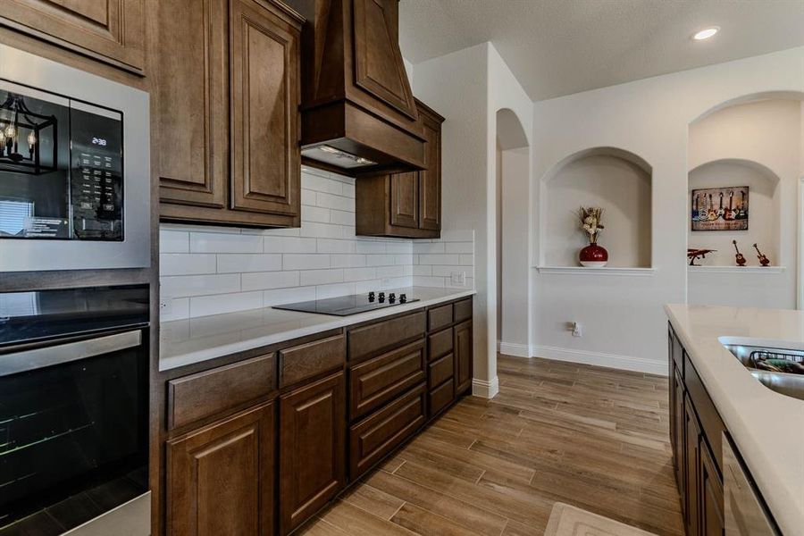Furnished interior view inside a new home in Coyote Crossing, Godley (Image 27).
