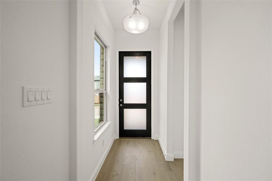 1540 Euclid- Entry-1