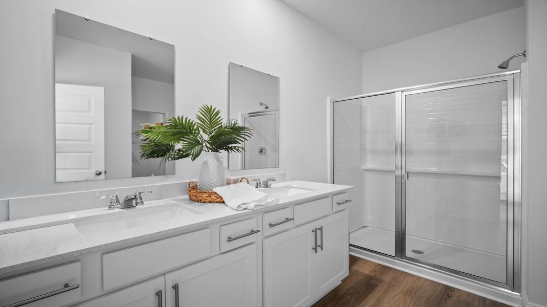 Furnished interior view inside a new home in The Lakes at North Glynn, Brunswick (Image 17).