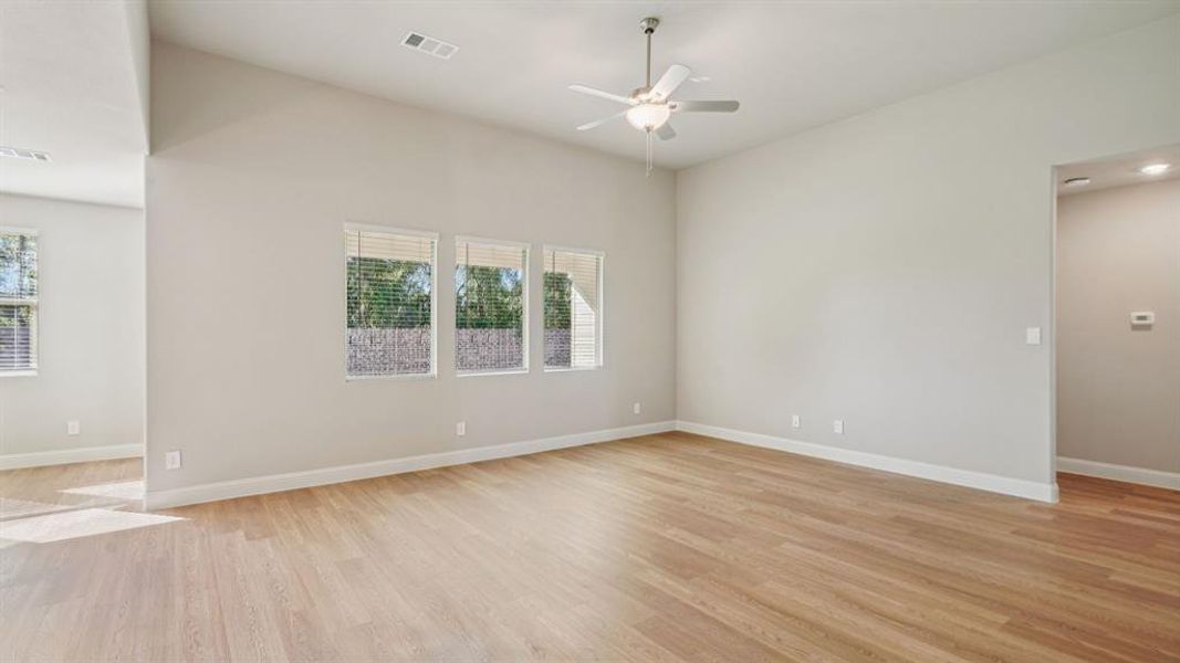 Photo is not of the actual home, but is an inspirational photo of builder’s model home and may depict options, furnishings, and/or decorator features that are not included.