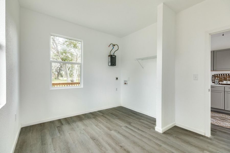Secondary bedroom and washer & dryer hookups.