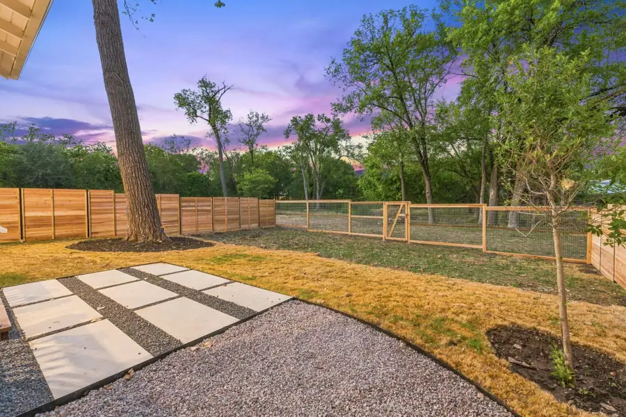 Exterior details and patio area of a home in , Austin (Image 20).