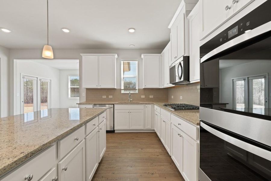 Furnished interior view inside a new home in Oakhurst Manor, McDonough (Image 6). Furnished interior view inside a new home in Oakhurst Manor, McDonough (Image 6).