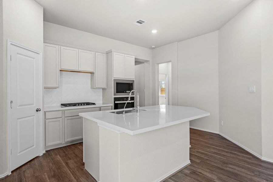 Furnished interior view inside a new home in Candela, Richmond (Image 7).