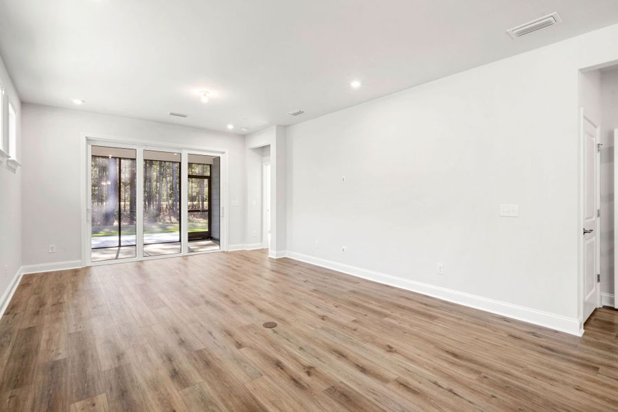 Spacious, unfurnished interior of a new home in Sun City Hilton Head, Bluffton (Image 20). Spacious, unfurnished interior of a new home in Sun City Hilton Head, Bluffton (Image 20).