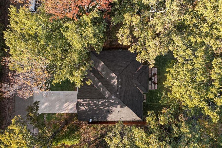 Aerial view of property and surrounding area