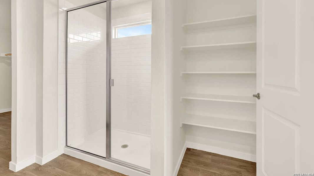 Image 30 of a home in Mayfair.