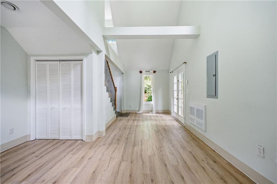 Spacious, unfurnished interior of a new home in , Decatur (Image 73).