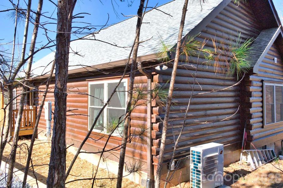 Exterior details and patio area of a home in , Rutherfordton (Image 11).