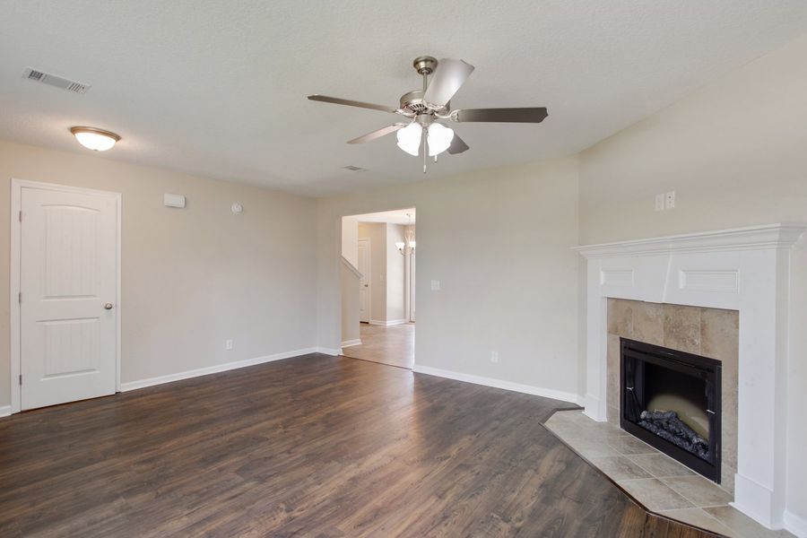 Representative unfurnished interior of a home built from the The Pamona by RTS Homes in Grand Reserve, Hinesville (Image 24).