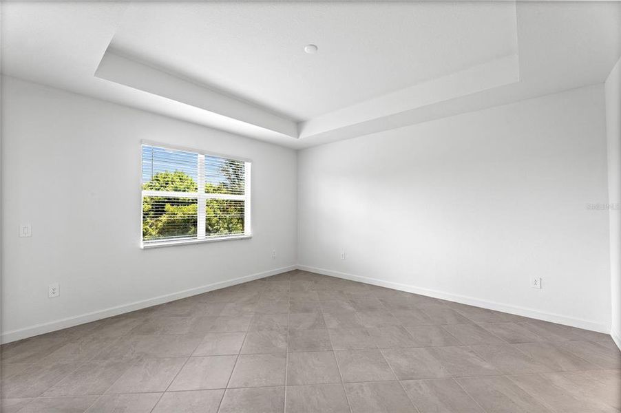 Spacious, unfurnished interior of a new home in Calusa Country Club, Lakewood Ranch (Image 13). Spacious, unfurnished interior of a new home in Calusa Country Club, Lakewood Ranch (Image 13).
