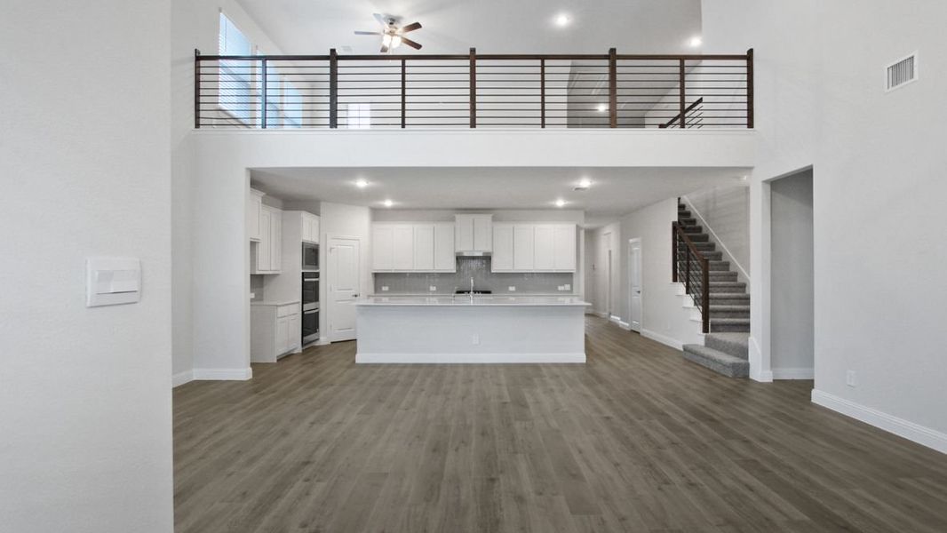 Spacious, unfurnished interior of a new home in The Landing at Hidden Lakes, McKinney (Image 12).