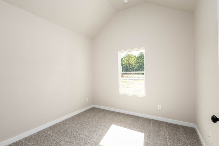Spacious, unfurnished interior of a new home in Woodland Farms, Dickson (Image 30).