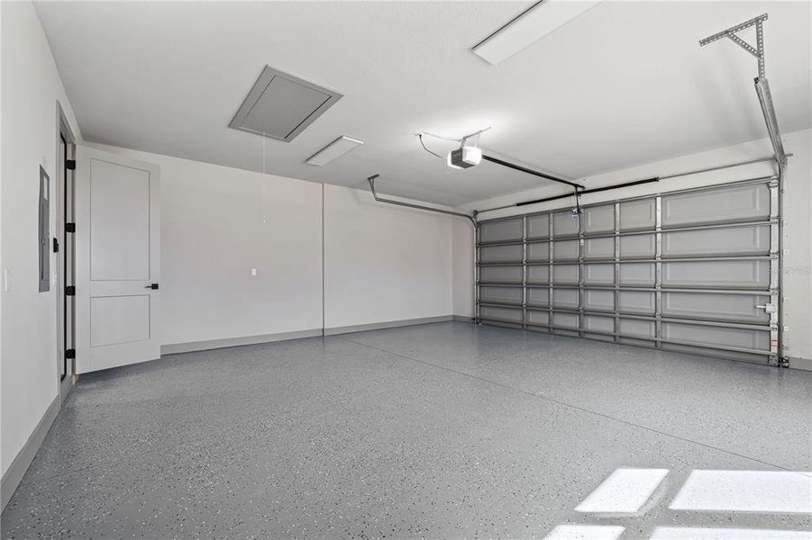 Spacious, unfurnished interior of a new home in , Palm Coast (Image 46).