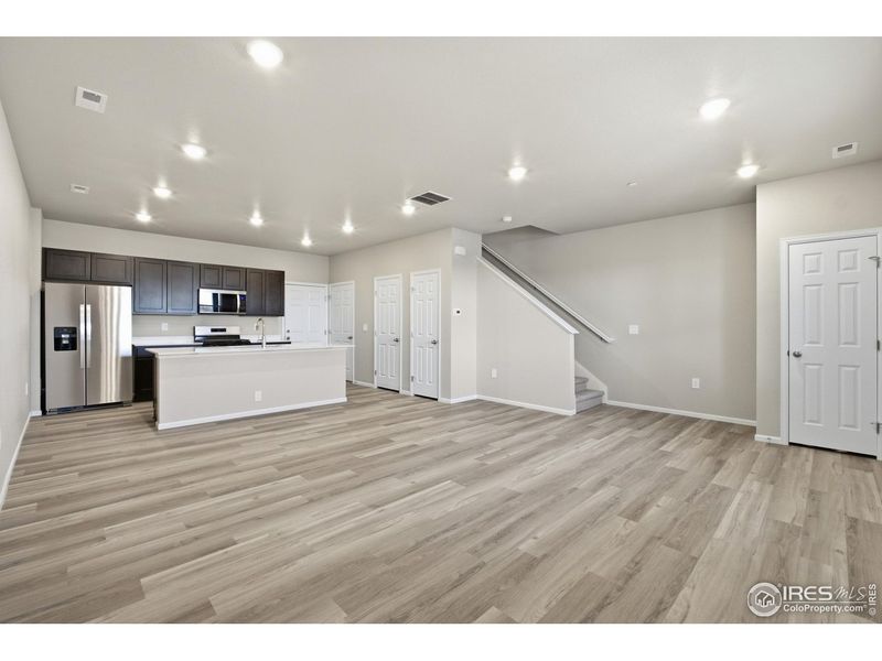 Spacious, unfurnished interior of a new home in , Windsor (Image 15).