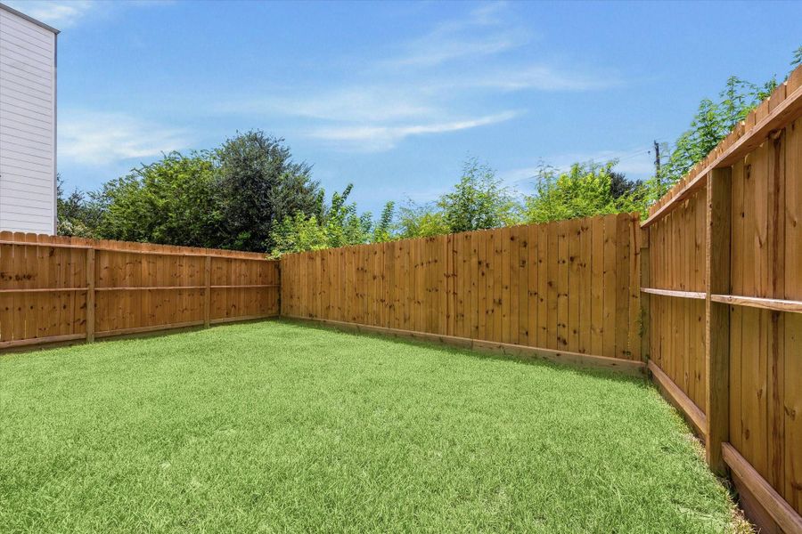 PRIVATE Fenced In Backyard * NO Hoa Fees * NOT In Any Special Flood Zone Areas * This HOME Checks Every Box!! PRIVATE Fenced In Backyard * NO Hoa Fees * NOT In Any Special Flood Zone Areas * This HOME Checks Every Box!!