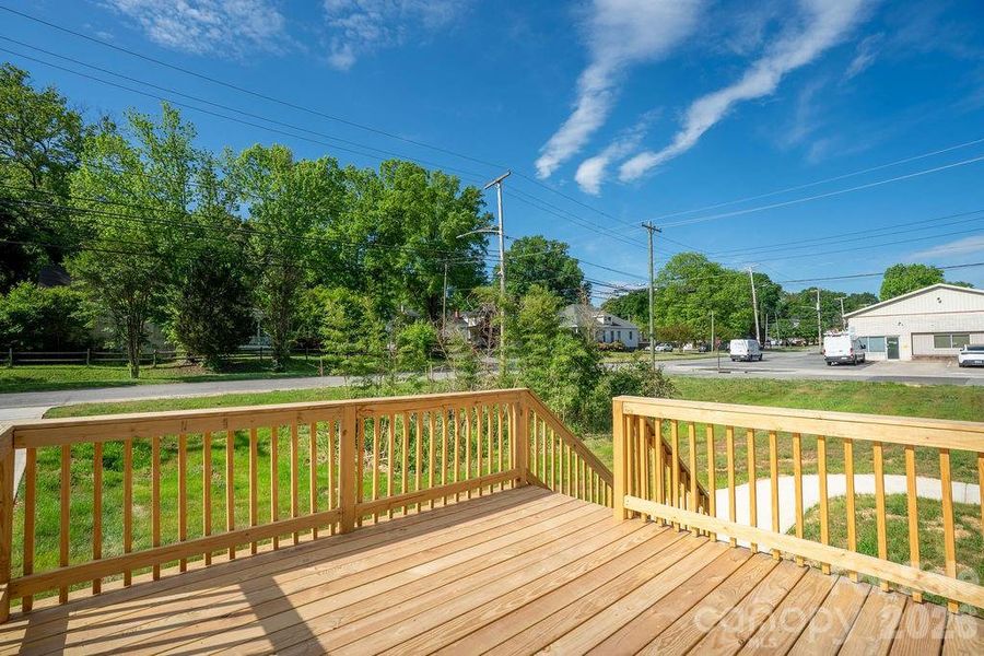 Exterior details and patio area of a home in , Gastonia (Image 16).