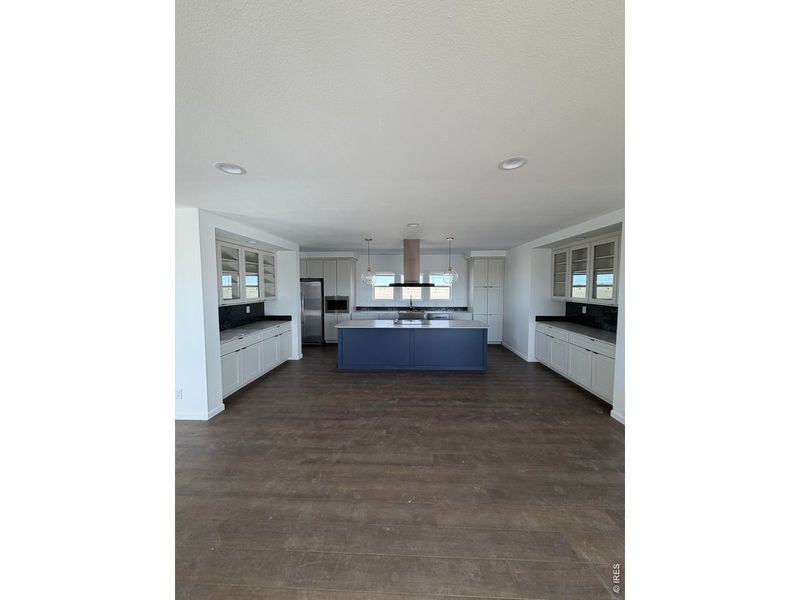 Spacious, unfurnished interior of a new home in , Nunn (Image 14).