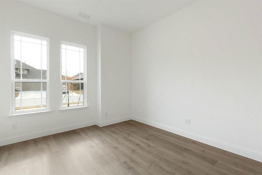 Spacious, unfurnished interior of a new home in Timberbrook, Justin (Image 18).