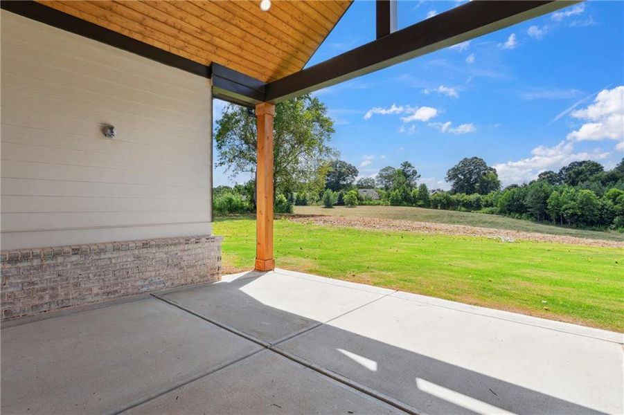 Image 96 of a home in .