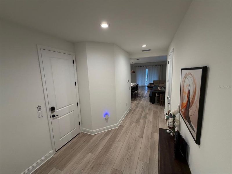 Spacious, unfurnished interior of a new home in , Sarasota (Image 25). Spacious, unfurnished interior of a new home in , Sarasota (Image 25).