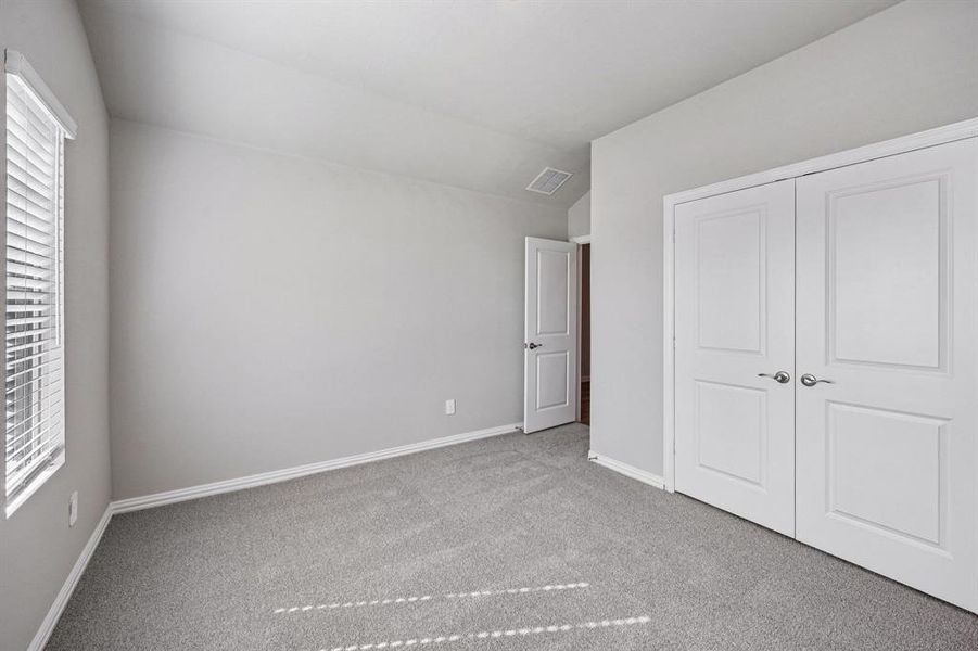 Photo is not of the actual home, but is an inspirational photo of builder’s model home and may depict options, furnishings, and/or decorator features that are not included. Photo is not of the actual home, but is an inspirational photo of builder’s model home and may depict options, furnishings, and/or decorator features that are not included.