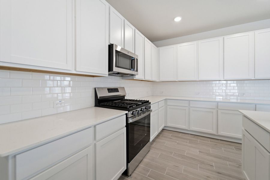 Furnished interior view inside a new home in Bluestem, Brookshire (Image 7).
