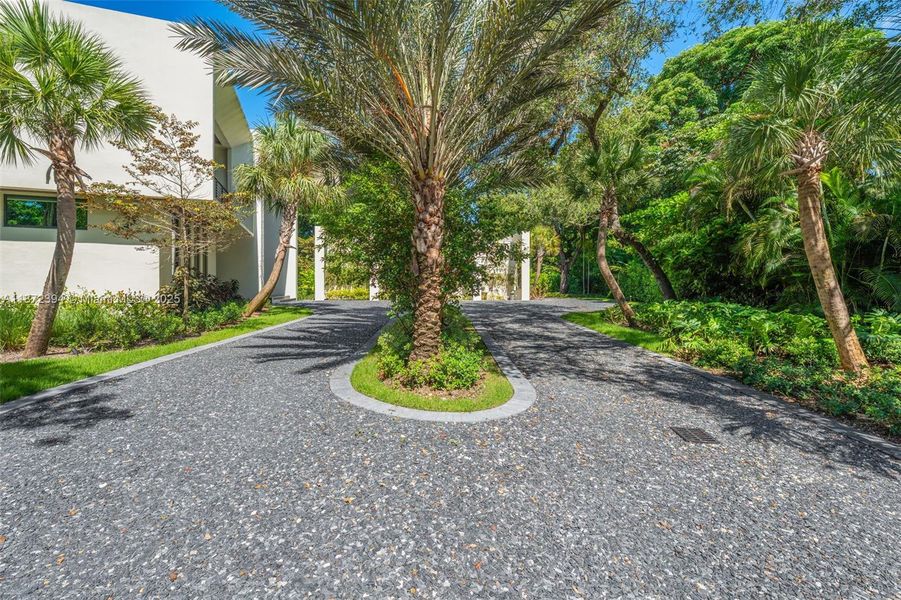 Front exterior of a new home in , Coral Gables, FL, highlighting curb appeal (Image 19).