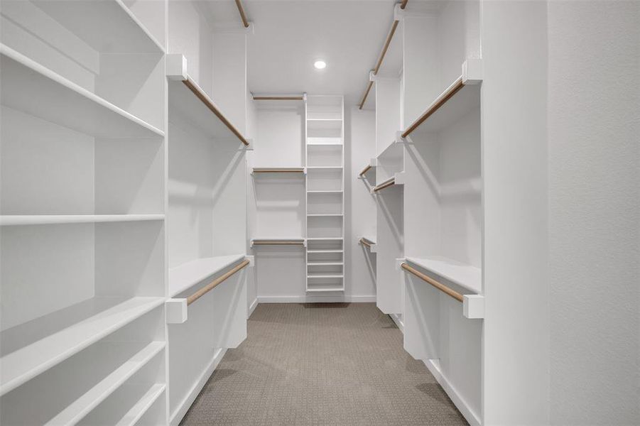 Spacious, unfurnished interior of a new home in , Springtown (Image 5).