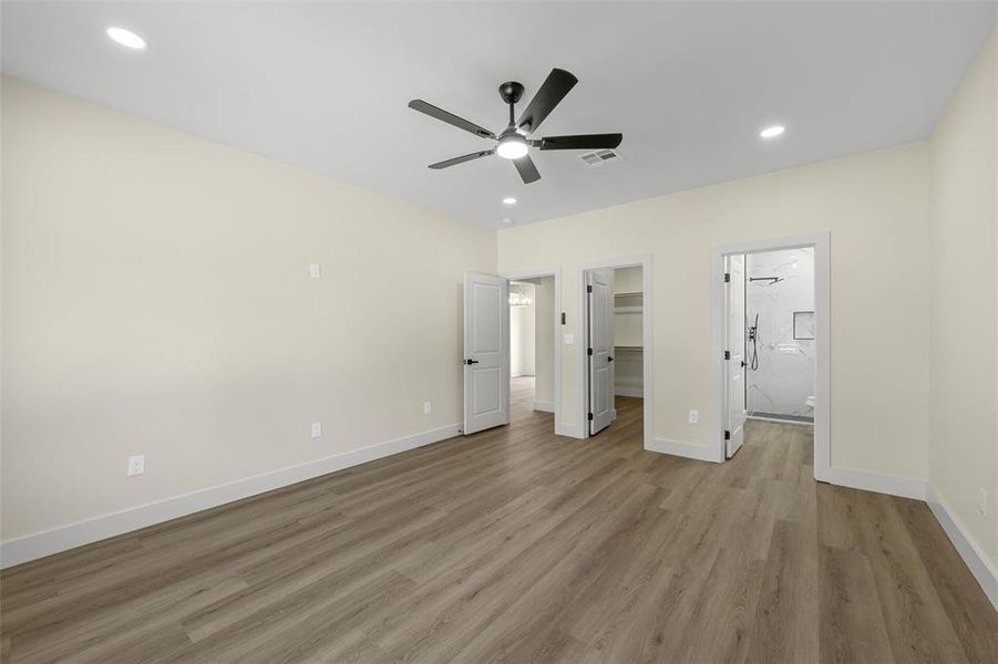 Spacious, unfurnished interior of a new home in , Waco (Image 31).