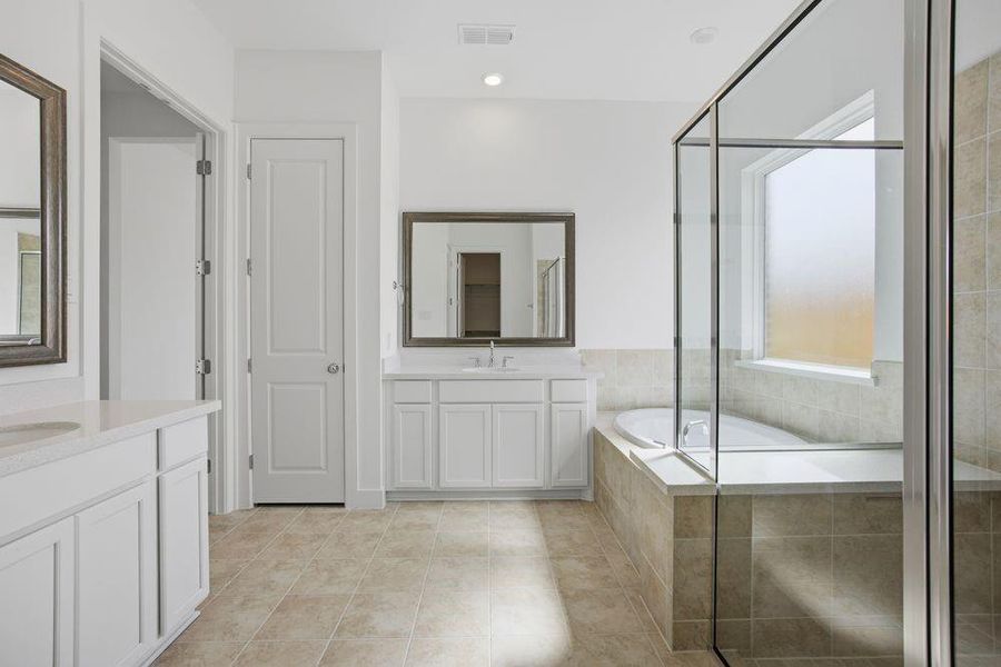 8910 Hampshire Oaks Drive ~ Ready Now 8910 Hampshire Oaks Drive ~ Ready Now