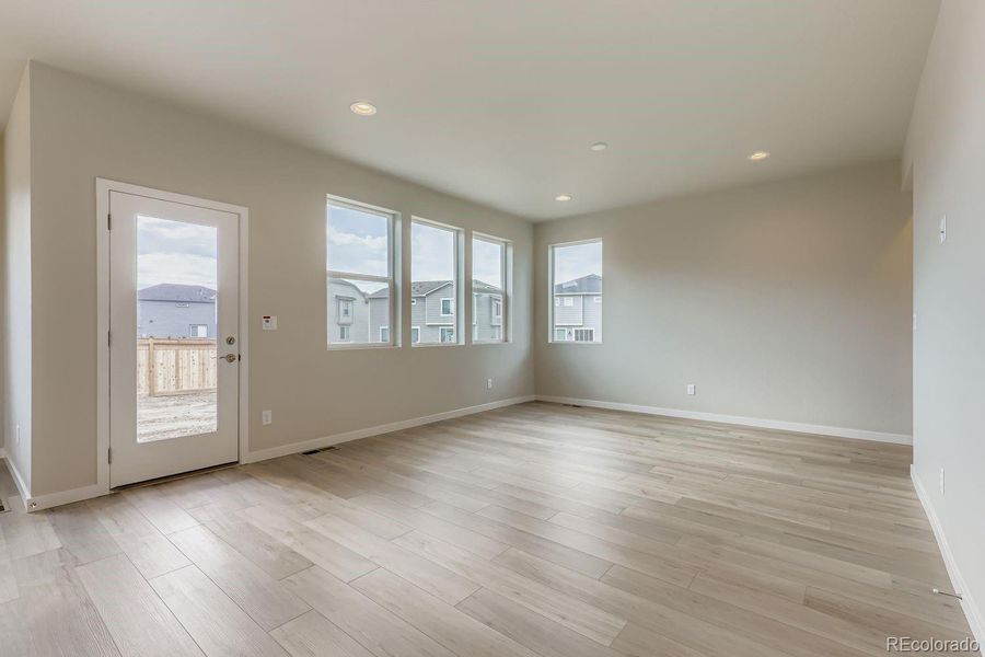 Spacious, unfurnished interior of a new home in , Commerce City (Image 15).