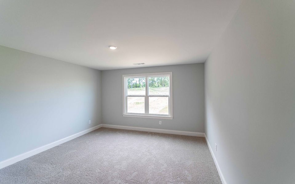 Spacious, unfurnished interior of a new home in Aden Woods, Fairview (Image 22).