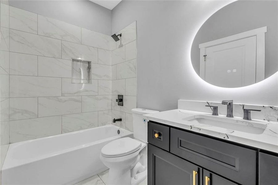 Furnished interior view inside a new home in , Fairburn (Image 27).