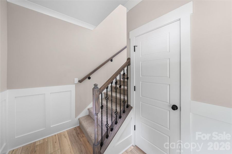 Spacious, unfurnished interior of a new home in , Badin (Image 22).