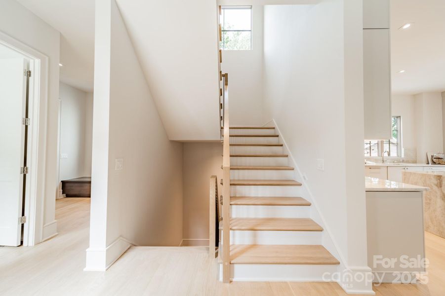 Image 44 of a home in .