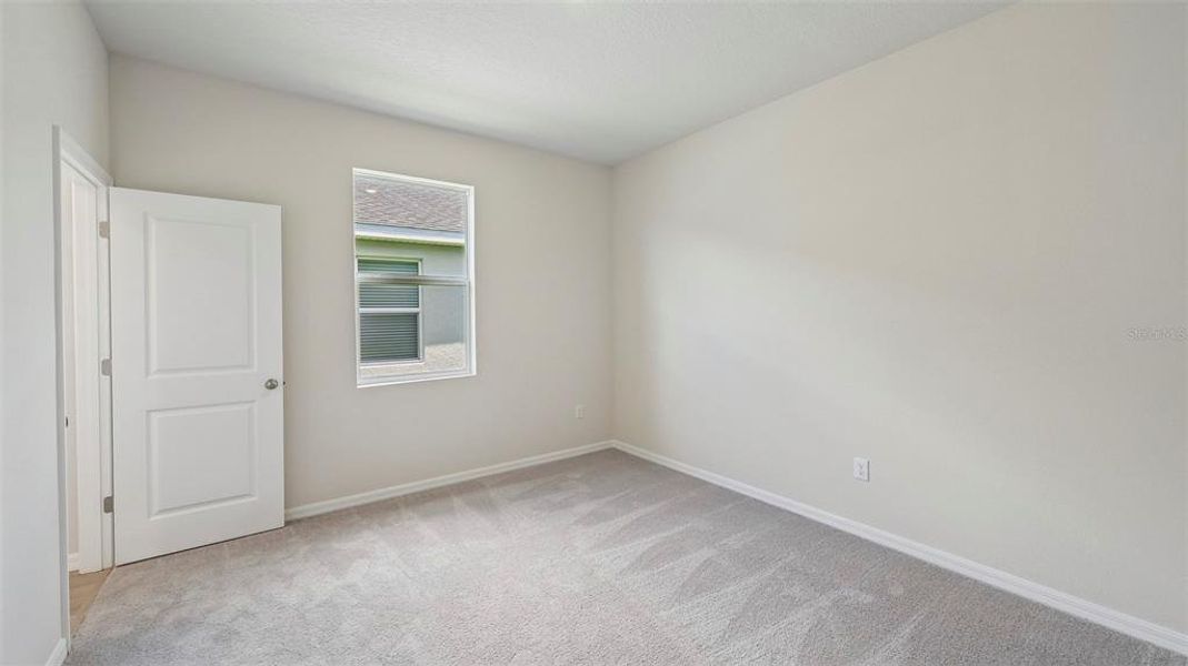 Spacious, unfurnished interior of a new home in Oakfield Trails, Parrish (Image 21).