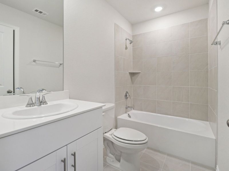 Furnished interior view inside a new home in River Ridge, Crandall (Image 8).