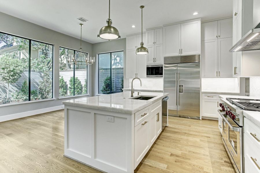 An incredible gourmet kitchen. An incredible gourmet kitchen.