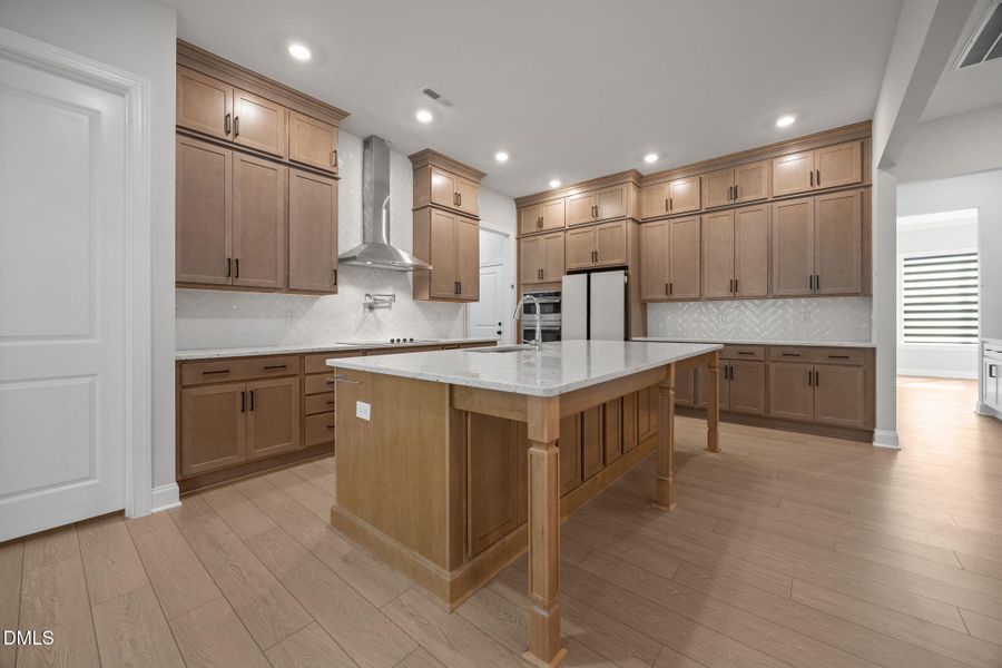 27-web-or-mls-IMG_1970 27-web-or-mls-IMG_1970