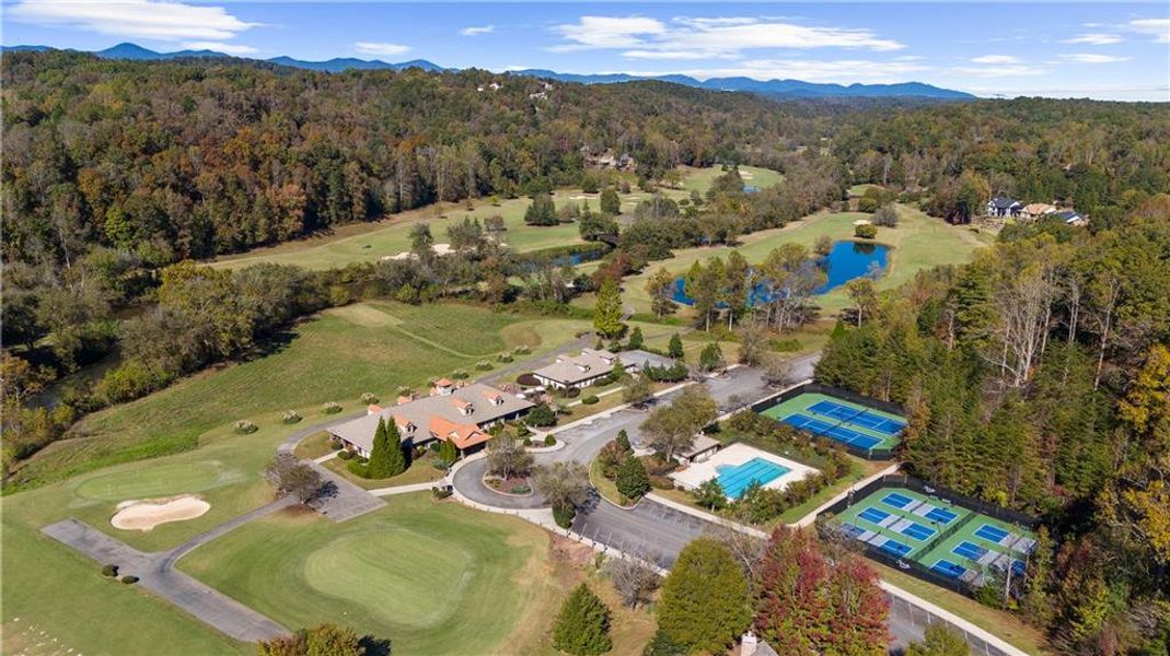 Image 47 of a home in .