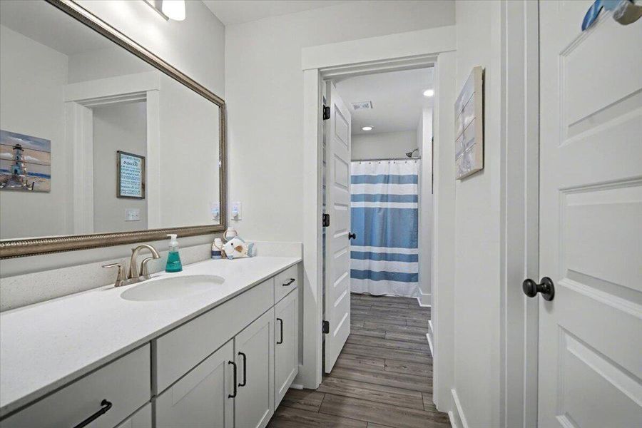 Furnished interior view inside a new home in Hewing Farms, Summerville (Image 40). Furnished interior view inside a new home in Hewing Farms, Summerville (Image 40).