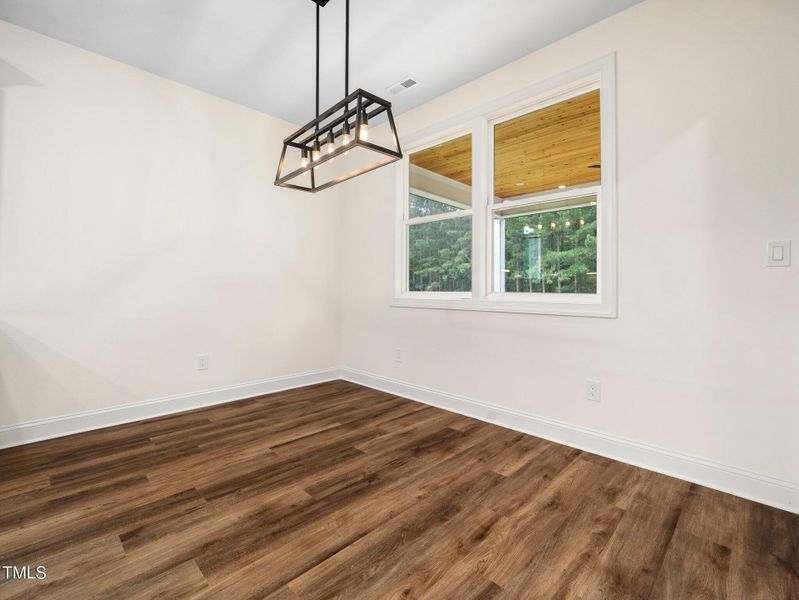 D64AC545-9508-409E-98FF-4AA2F04BE7D9