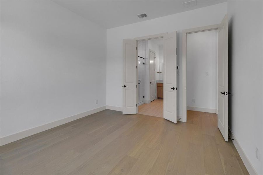 Spacious, unfurnished interior of a new home in The Grove Frisco, Frisco (Image 25).