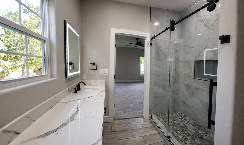 Image 10 of a home in .