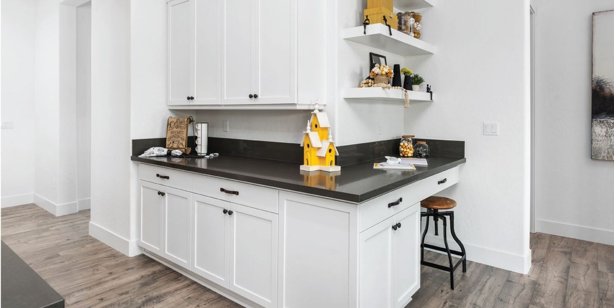 1440x724 Sunset-Iris Desk 1440x724 Sunset-Iris Desk